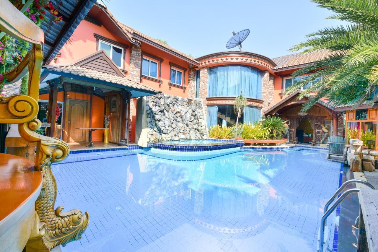 Oyo 549 Maesri Resort Pattaya Exterior foto